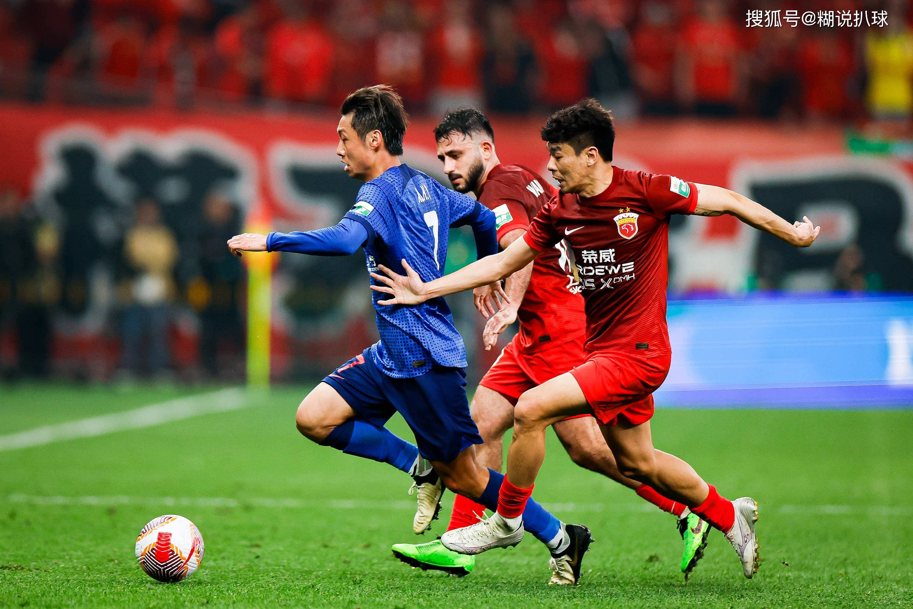 外界对他寄 外界对他寄